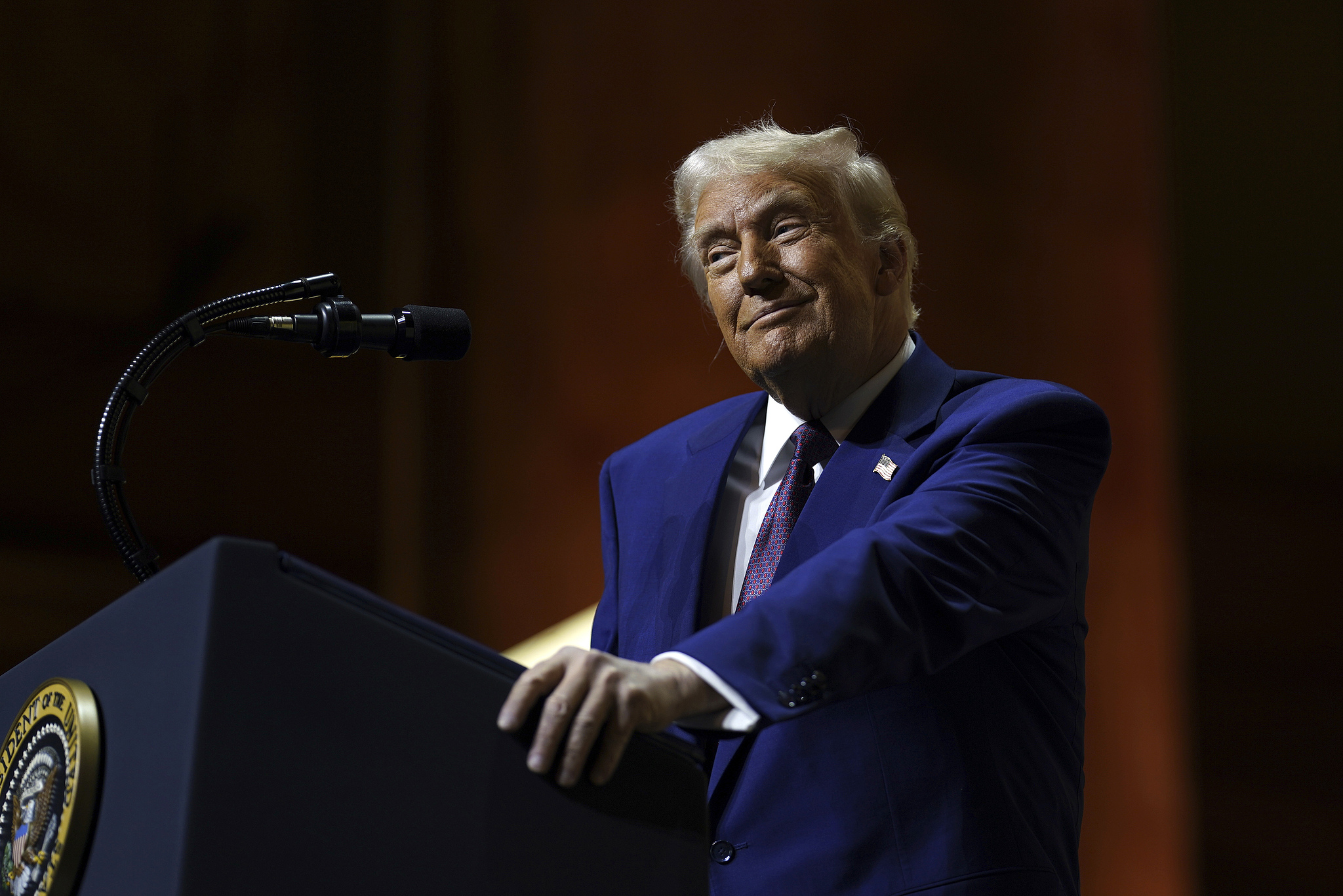 US President Trump speaks at the Republican Governors Association meeting at the National Building Museum in Washington, February 20, 2025. /CFP