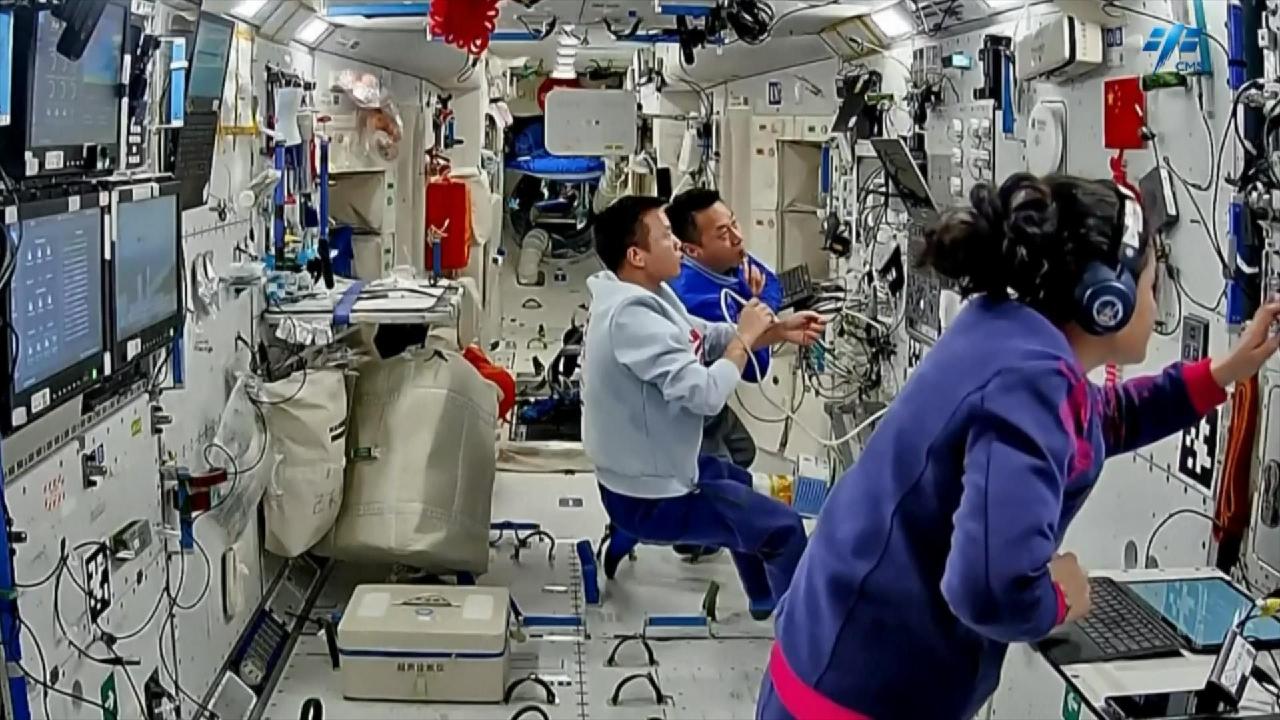 Shenzhou-19 Team Performs Scientific Tests, Undergoes Training While in Orbit