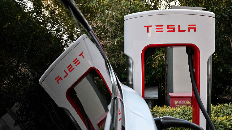 Tesla Set to Introduce Select FSD Capabilities in China