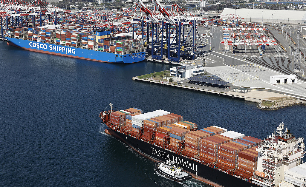 A view of a Pasha Hawaii container ship arriving in the Port of Long Beach near a Cosco Shipping container ship in Long Beach, California, U.S., April 3, 2025. /VCG