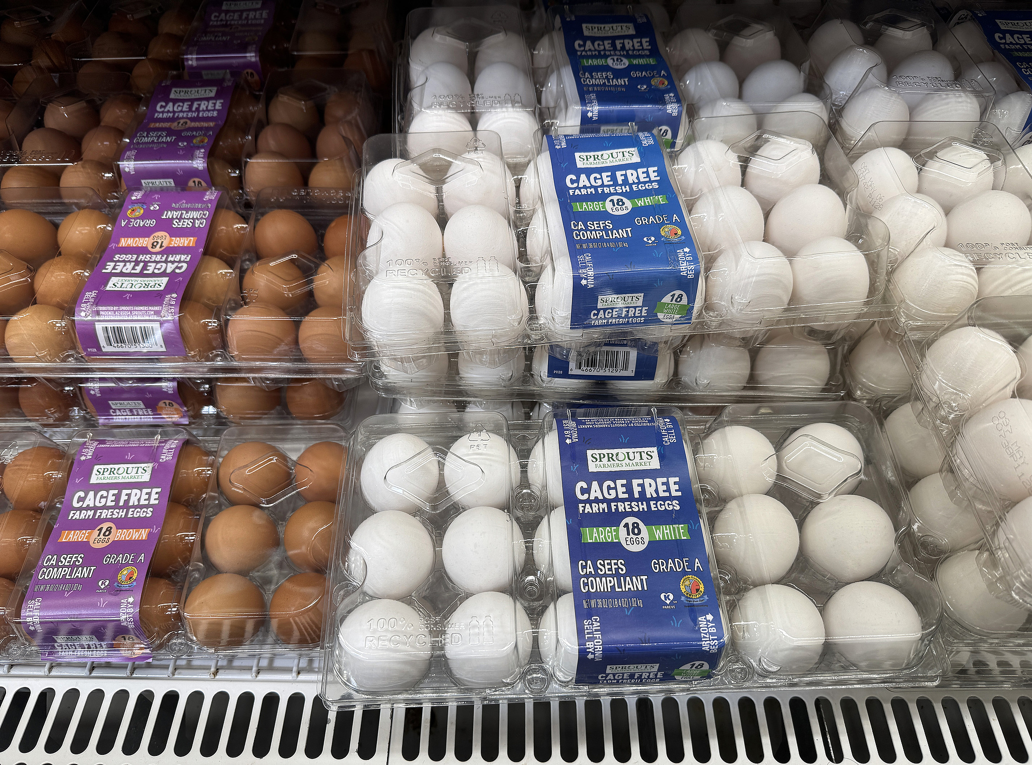 Eggs on sale at Sprouts grocery store in San Rafael, California, US, on April 11, 2025. /VCG