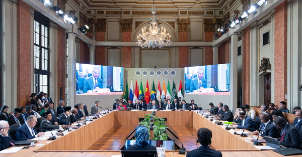 Chinese Foreign Minister Wang Yi, also a member of the Political Bureau of the Communist Party of China Central Committee, speaks at the BRICS Foreign Ministers' Meeting in Rio de Janeiro, Brazil, April 28, 2025. /Chinese Foreign Ministry