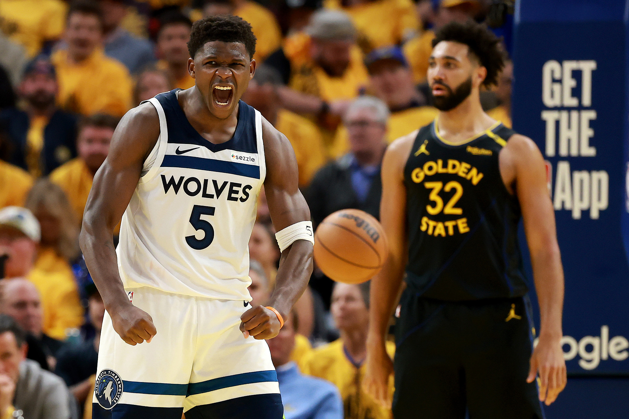 Anthony Edwards (#5) of the Minnesota Timberwolves reacts after making a shot in Game 4 of the NBA Western Conference semifinals against the Golden State Warriors at the Chase Center in San Francisco, California, May 12, 2025. /VCG
