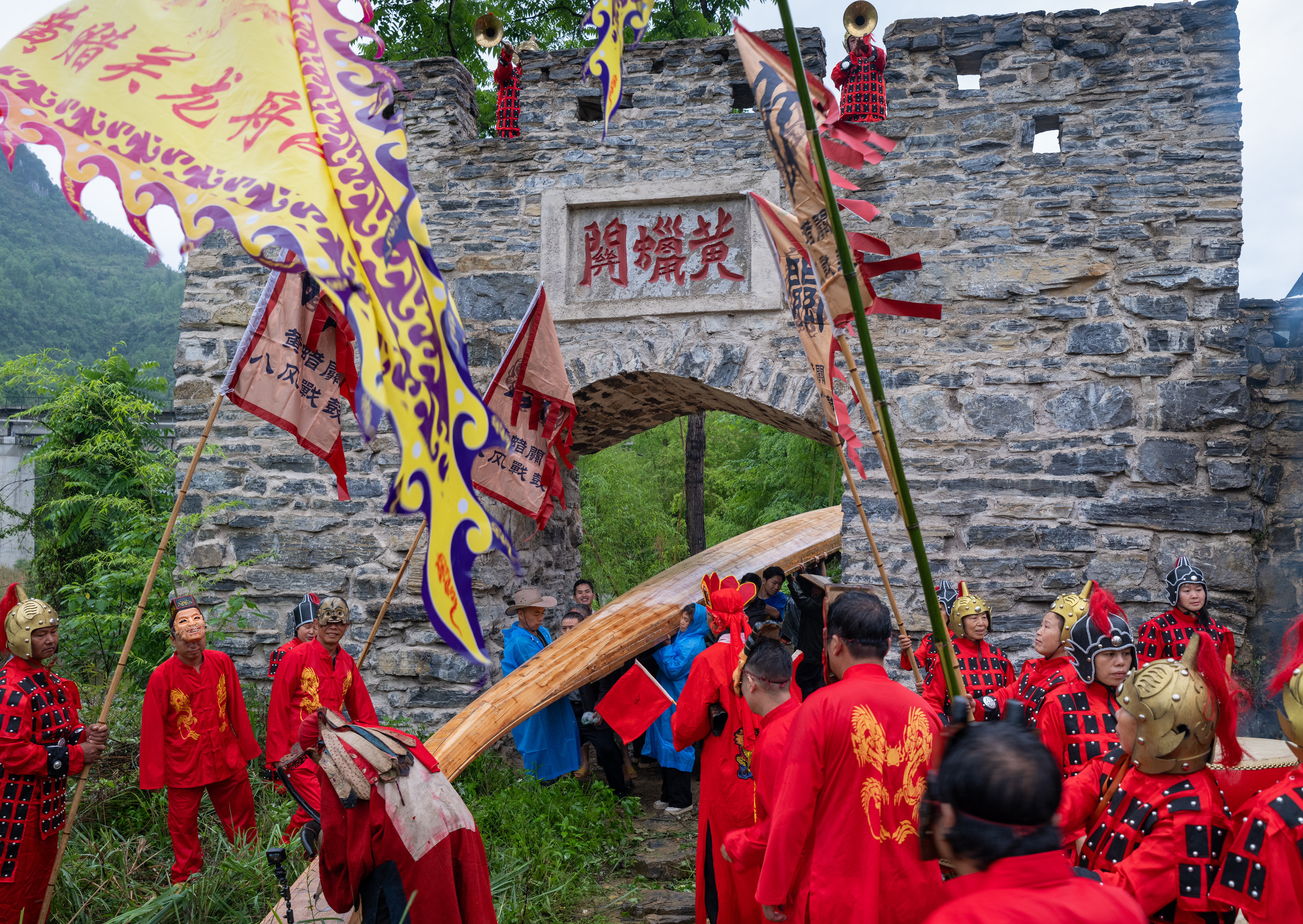 A traditional dragon boat launching ceremony is held in Huanglaguan, Tongren, southwest China's Guizhou Province on May 10, 2025. /Photo provided to CGTN