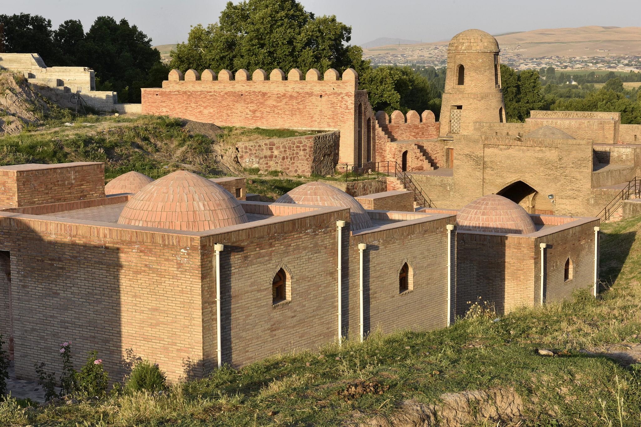 The Hisor Fortress is seen near Dushanbe, Tajikistan. /VCG