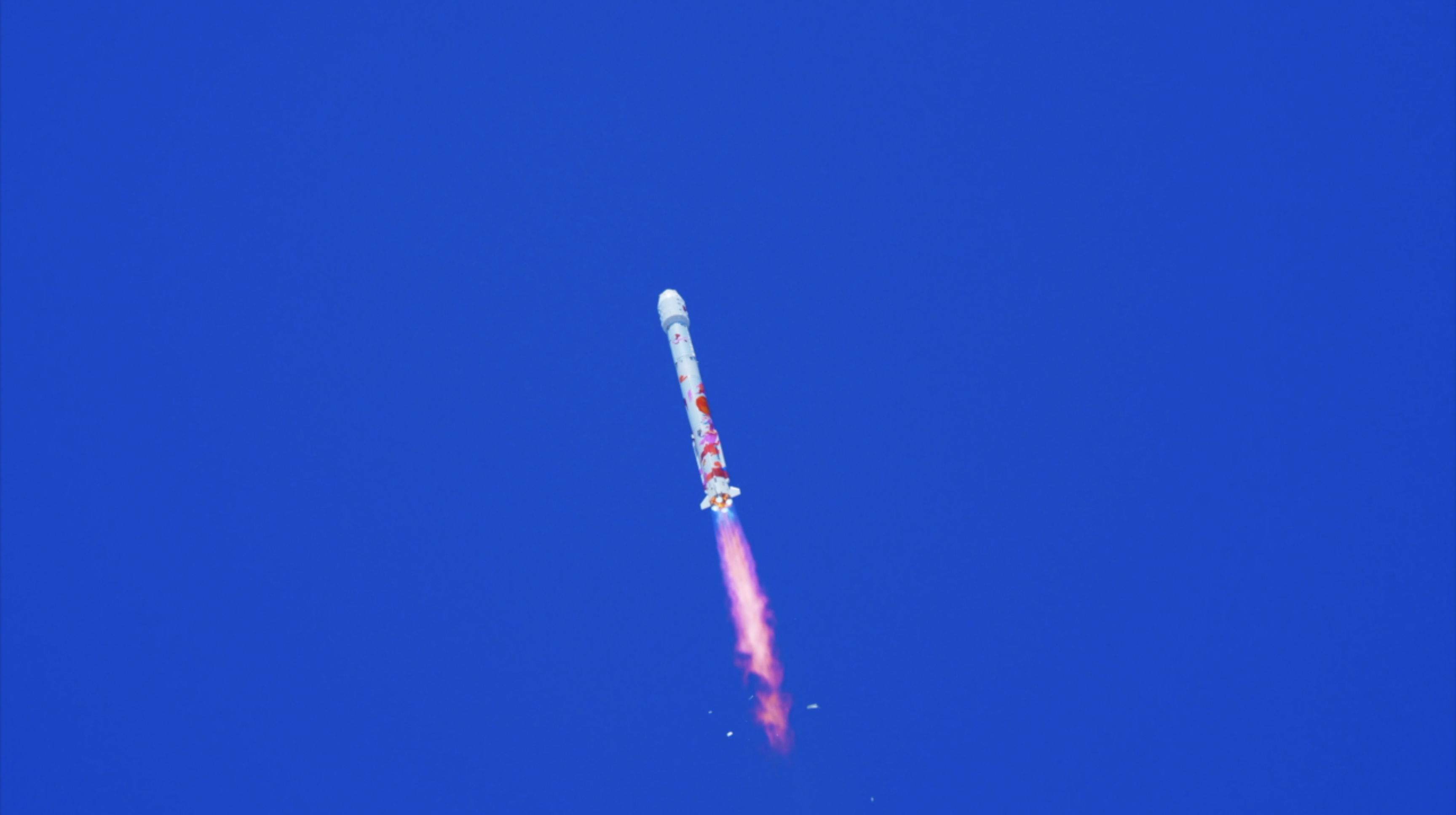 Jacky Tsai's art launches into space. /LandSpace