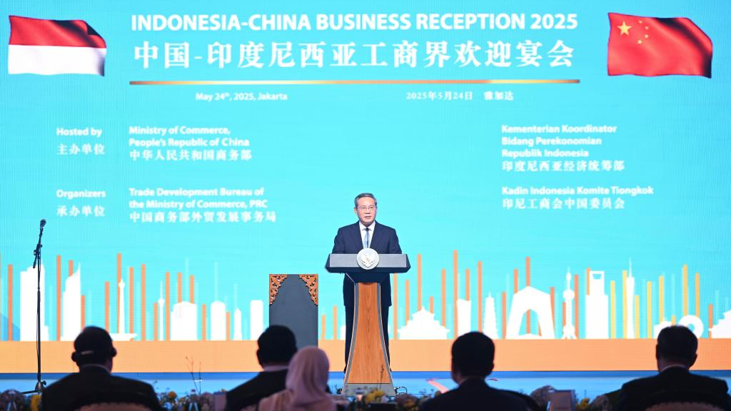 Chinese Premier Li Qiang addresses the Indonesia-China Business Reception 2025 in Jakarta, Indonesia, on May 24, 2025. /Xinhua
