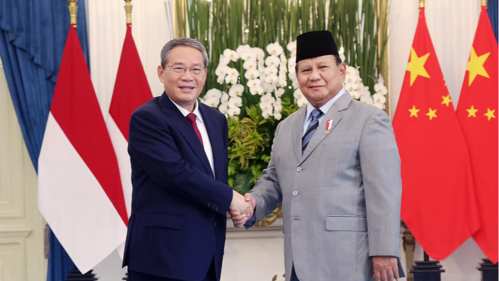 Chinese Premier Li Qiang holds talks with Indonesian President Prabowo Subianto at Merdeka Palace in Jakarta, Indonesia, May 25, 2025. /Xinhua