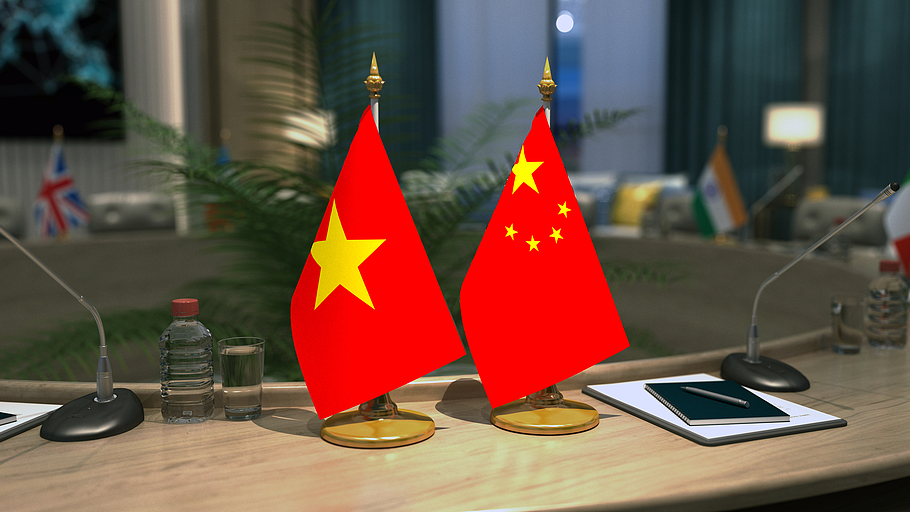 Senior CPC official meets Vietnam's chief justice