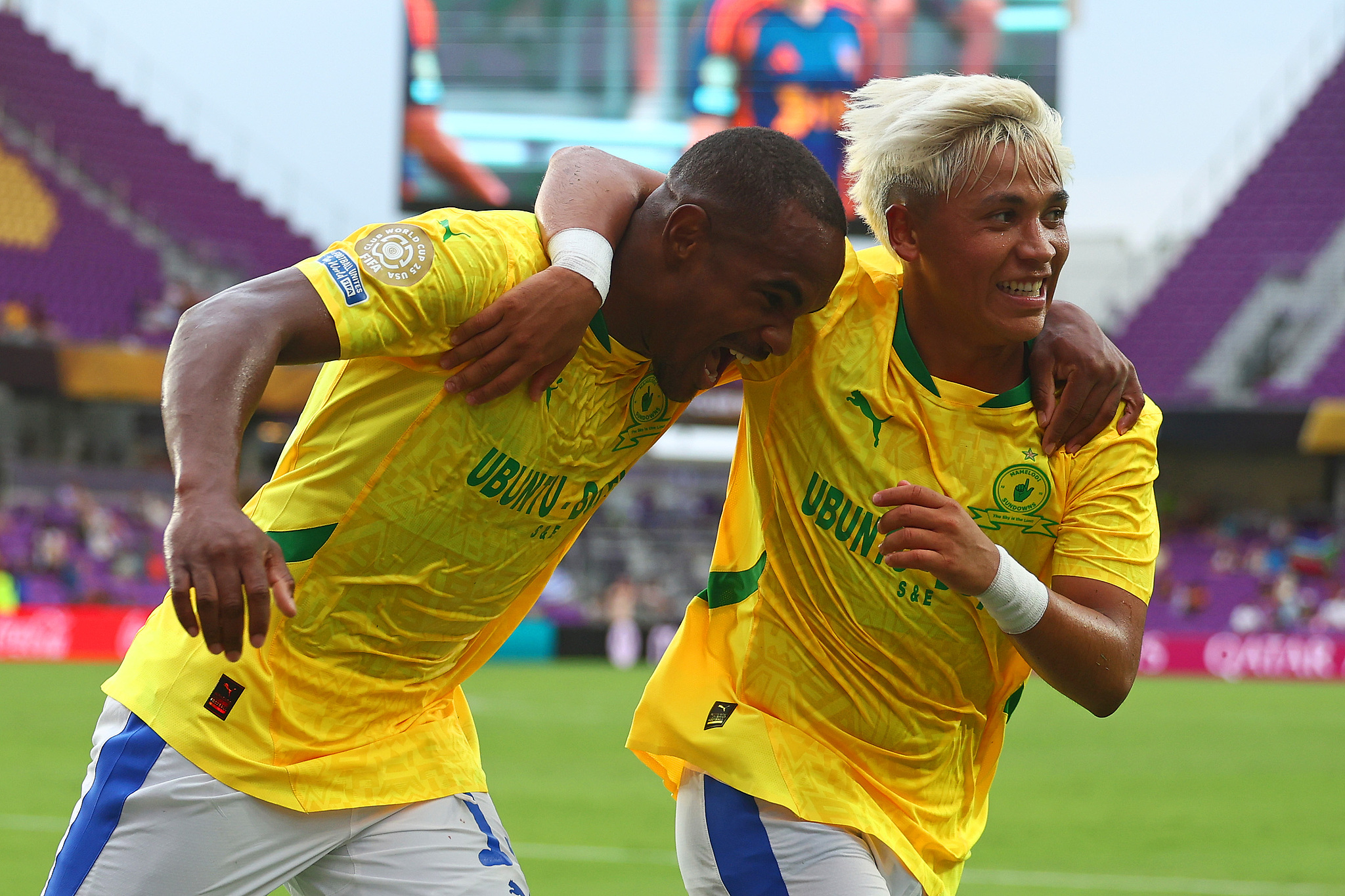 Iqraam Rayners (L) of Mamelodi Sundowns celebrates after scoring a goal against Ulsan in a Group F match at the FIFA Club World Cup at Inter&Co Stadium in Orlando, Florida, June 17, 2025. /VCG