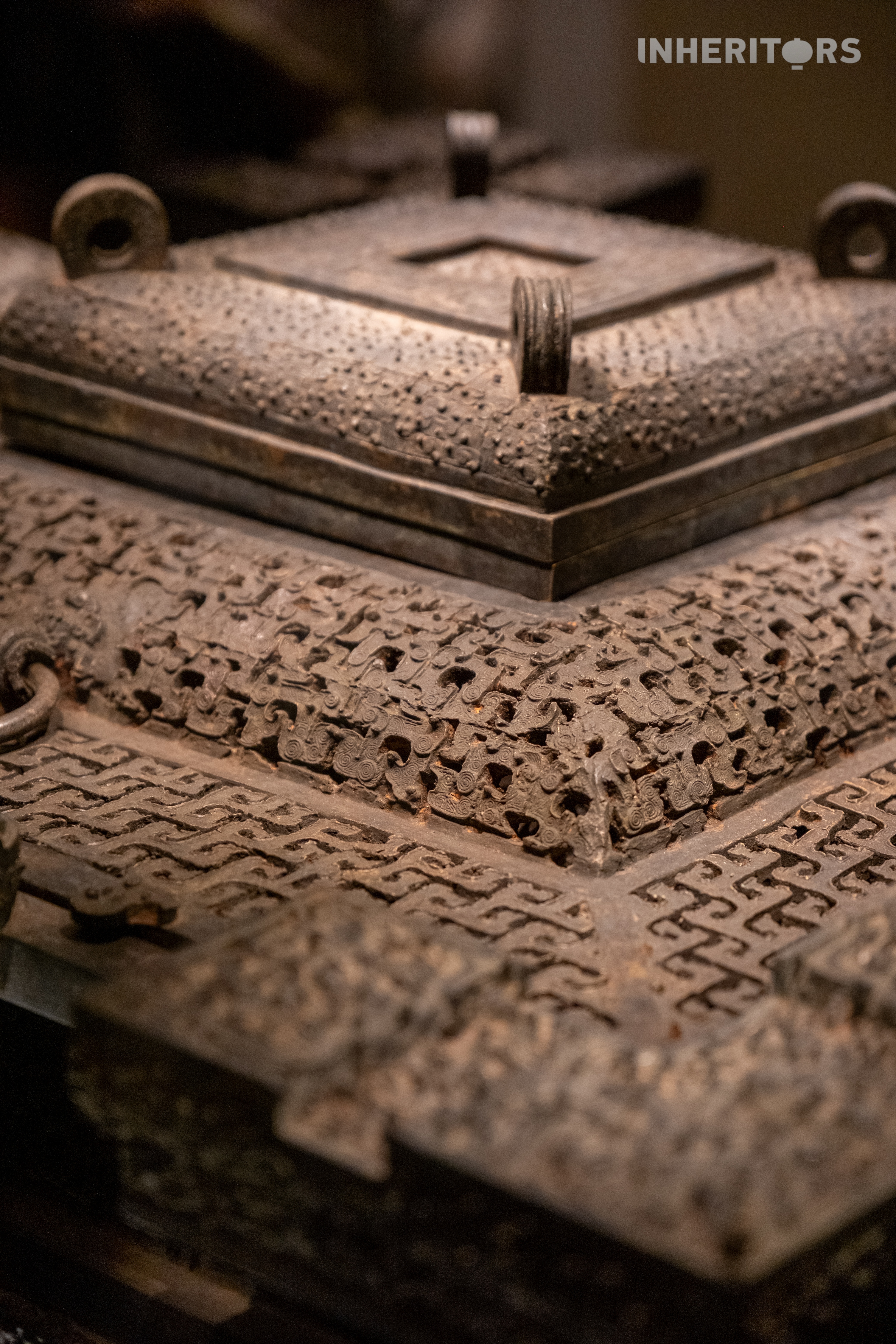 Ancient Chinese people use a bronze bingjian, a type of wine cooler, to store ice and chill wine. /CGTN