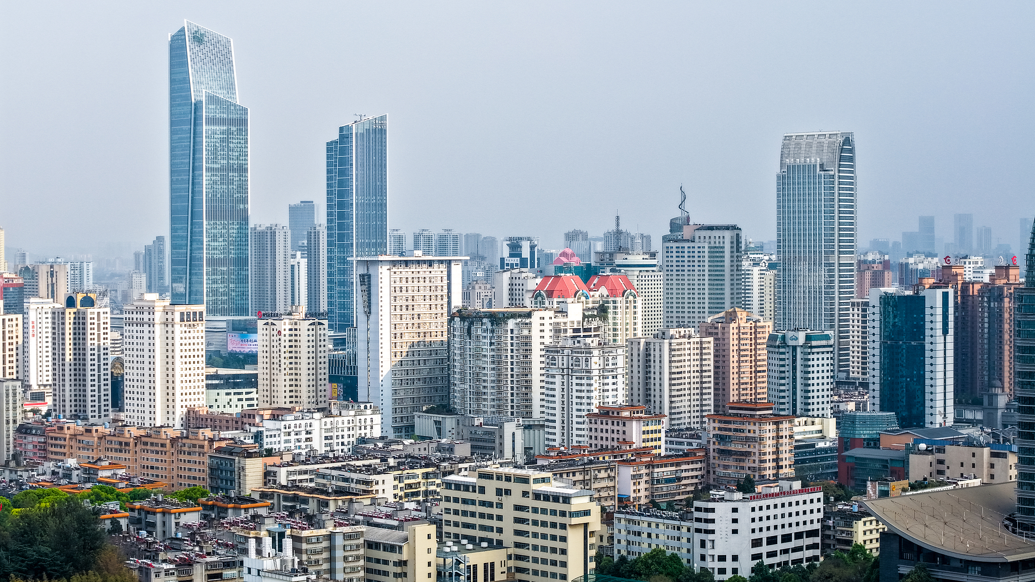 A view of the high-rise buildings in Kunming, Yunnan Province, China, March 17, 2025. /VCG