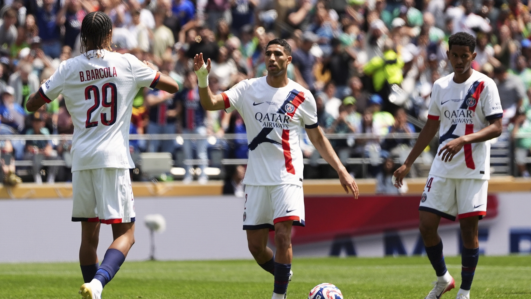 PSG beat Seattle Sounders 2-0 to reach round of 16 at Club World Cup
