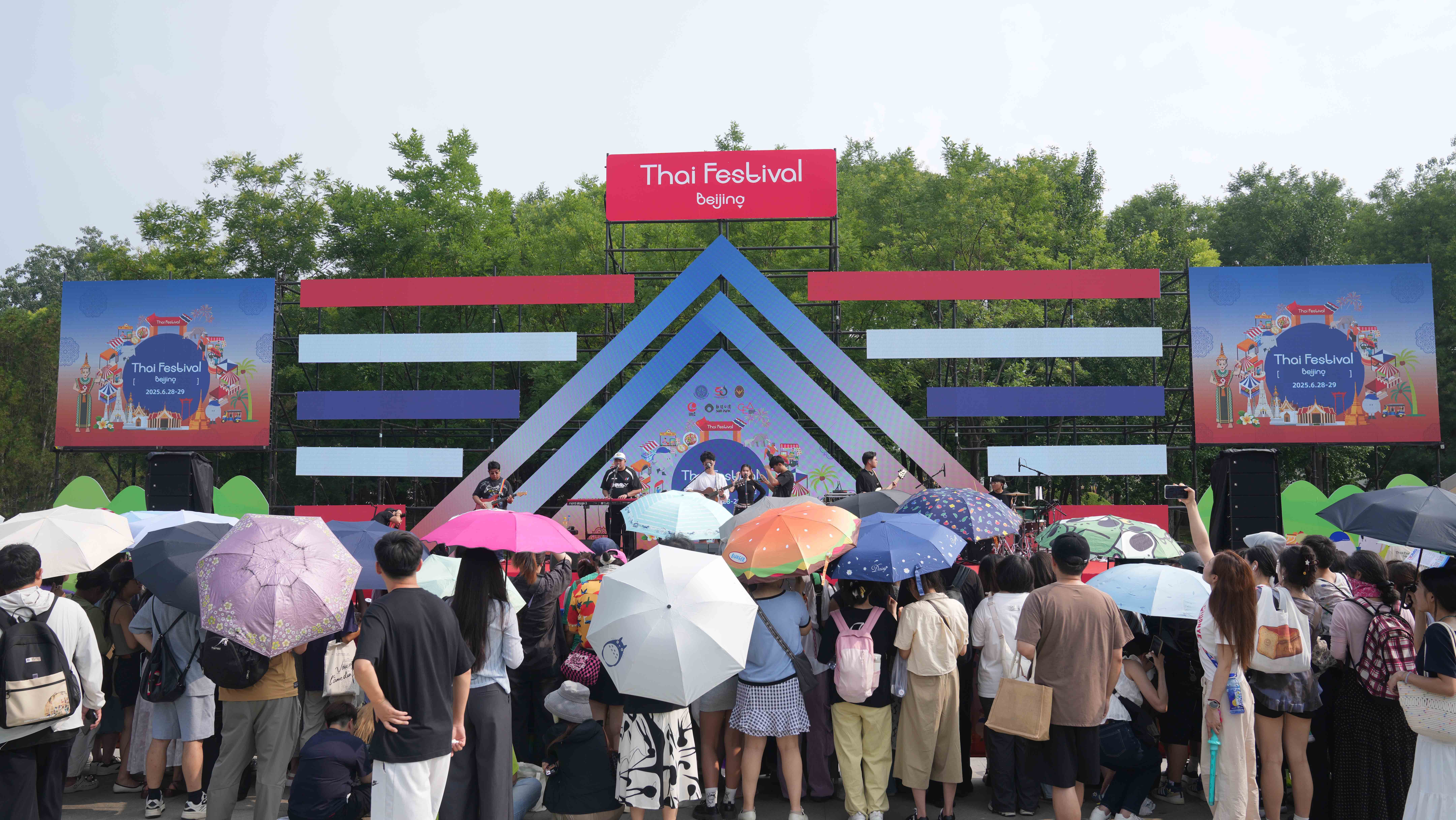 2025 Thai Festival brings vibrant vibes to Beijing