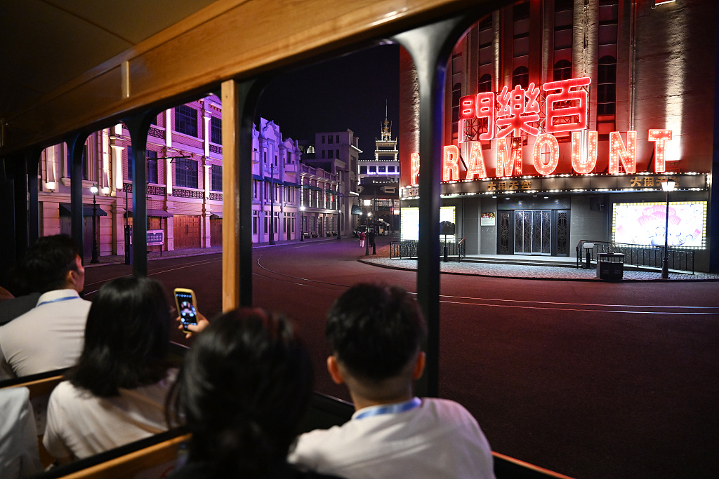 A delegation of young people from China's Taiwan Island visit the Dream Bund Scenic Area of Hengdian World Studios in Jinhua City, east China's Zhejiang Province, June 26, 2025. /CFP