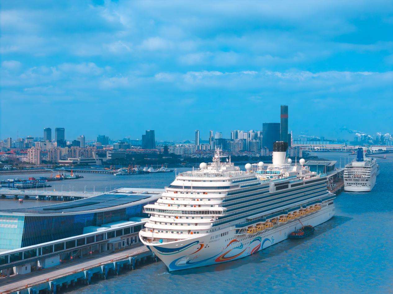 Shanghai then and now: From battleground to global gateway