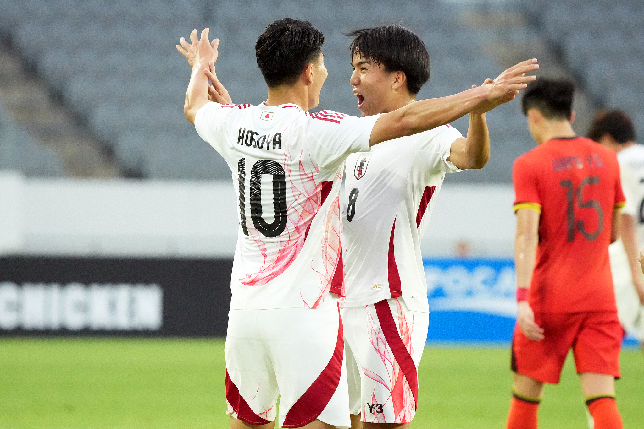 Players of Japan celebrate scoring a goal in the game against China at the EAFF E-1 Football Championship in Yongin, South Korea, July 12, 2025. /VCG