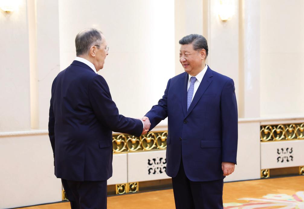Chinese President Xi Jinping (R) meets with Russian Foreign Minister Sergey Lavrov at the Great Hall of the People in Beijing, capital of China, July 15, 2025. /Xinhua