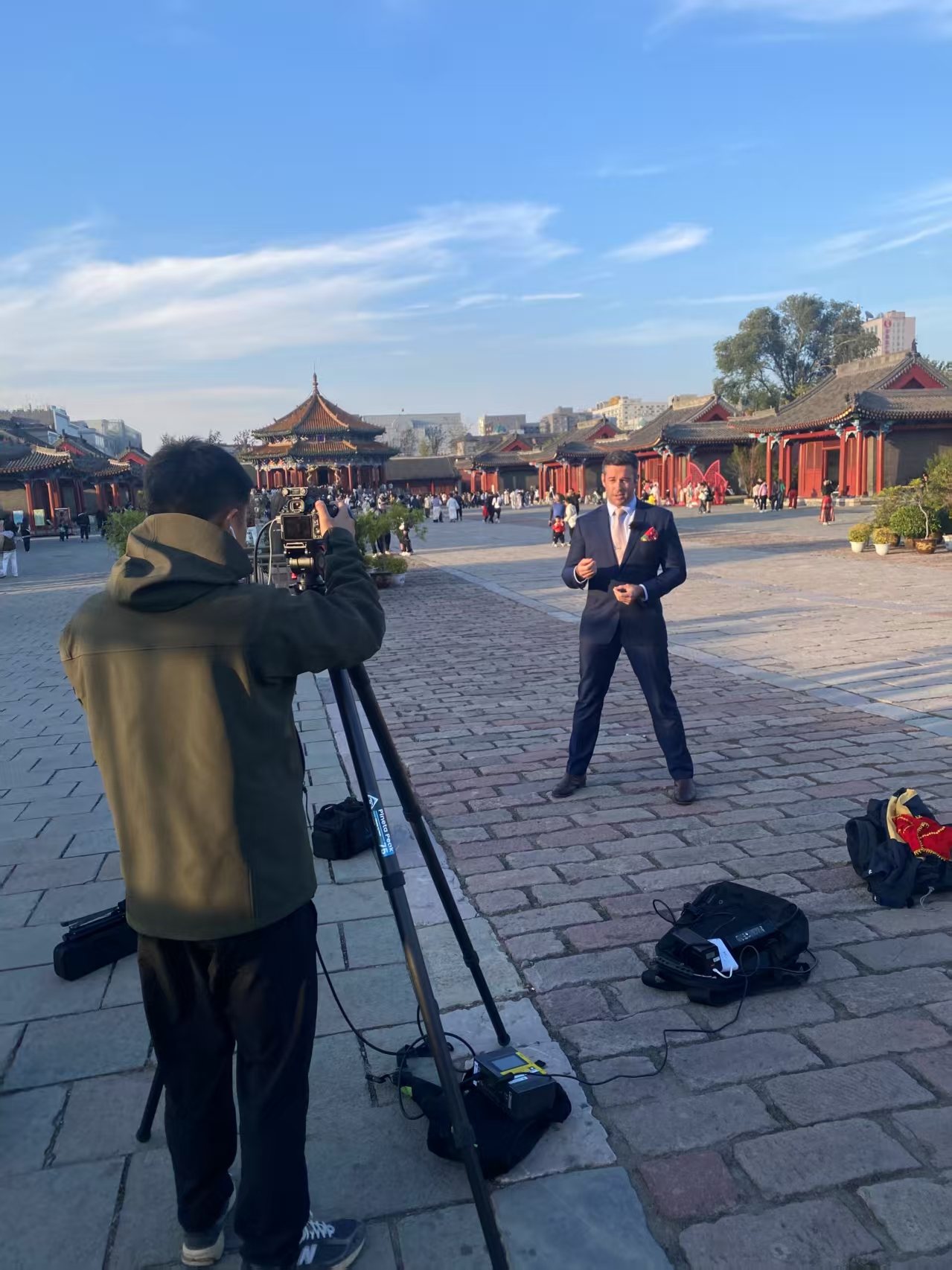 Humphries during a TV 