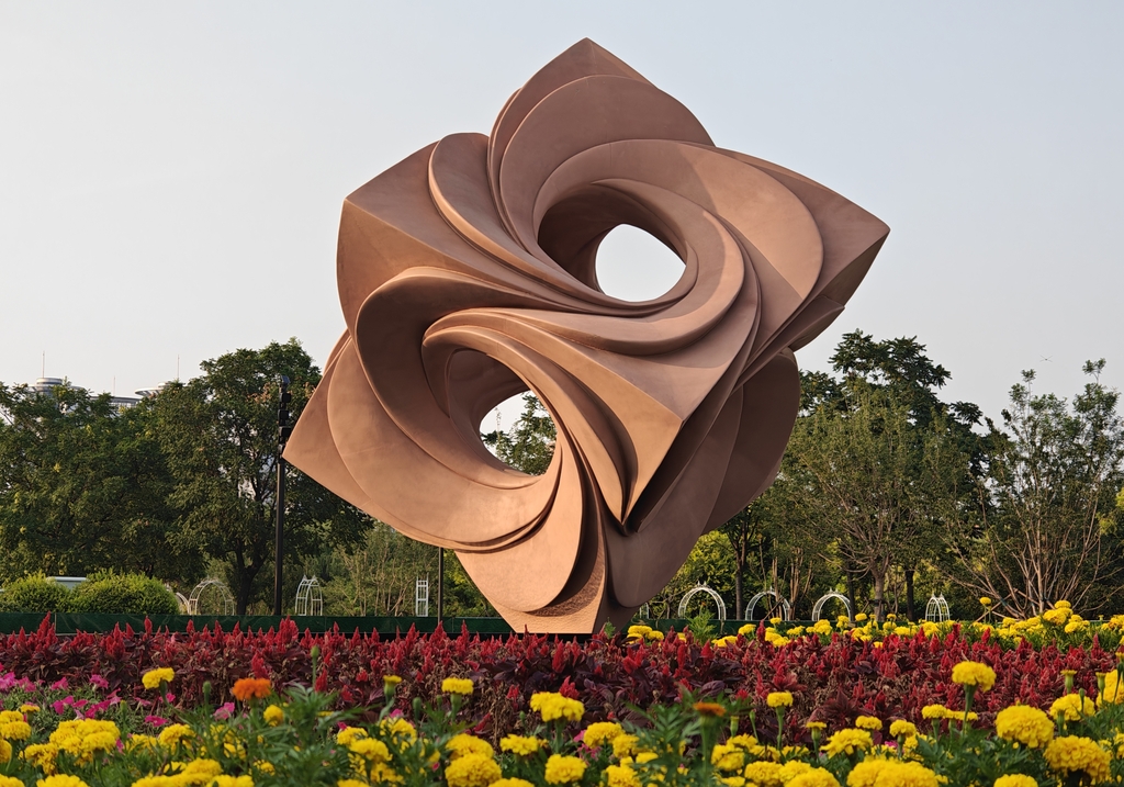 A vibrant cityscape is seen in Tianjin on July 18, 2025. /IC