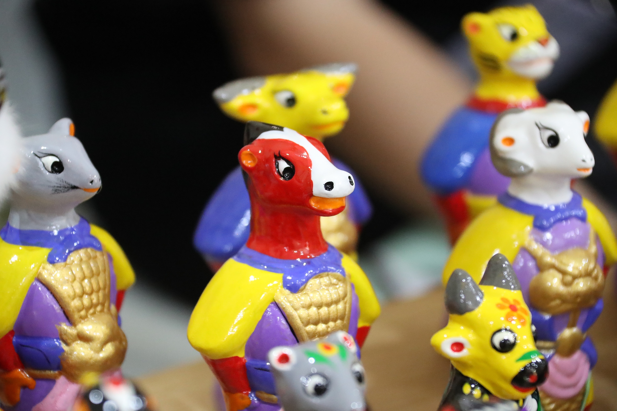 An exhibition of clay sculptures is held on the sidelines of the SCO Media and Think Tank Summit in Zhengzhou, Henan Province, on July 24, 2025. /VCG