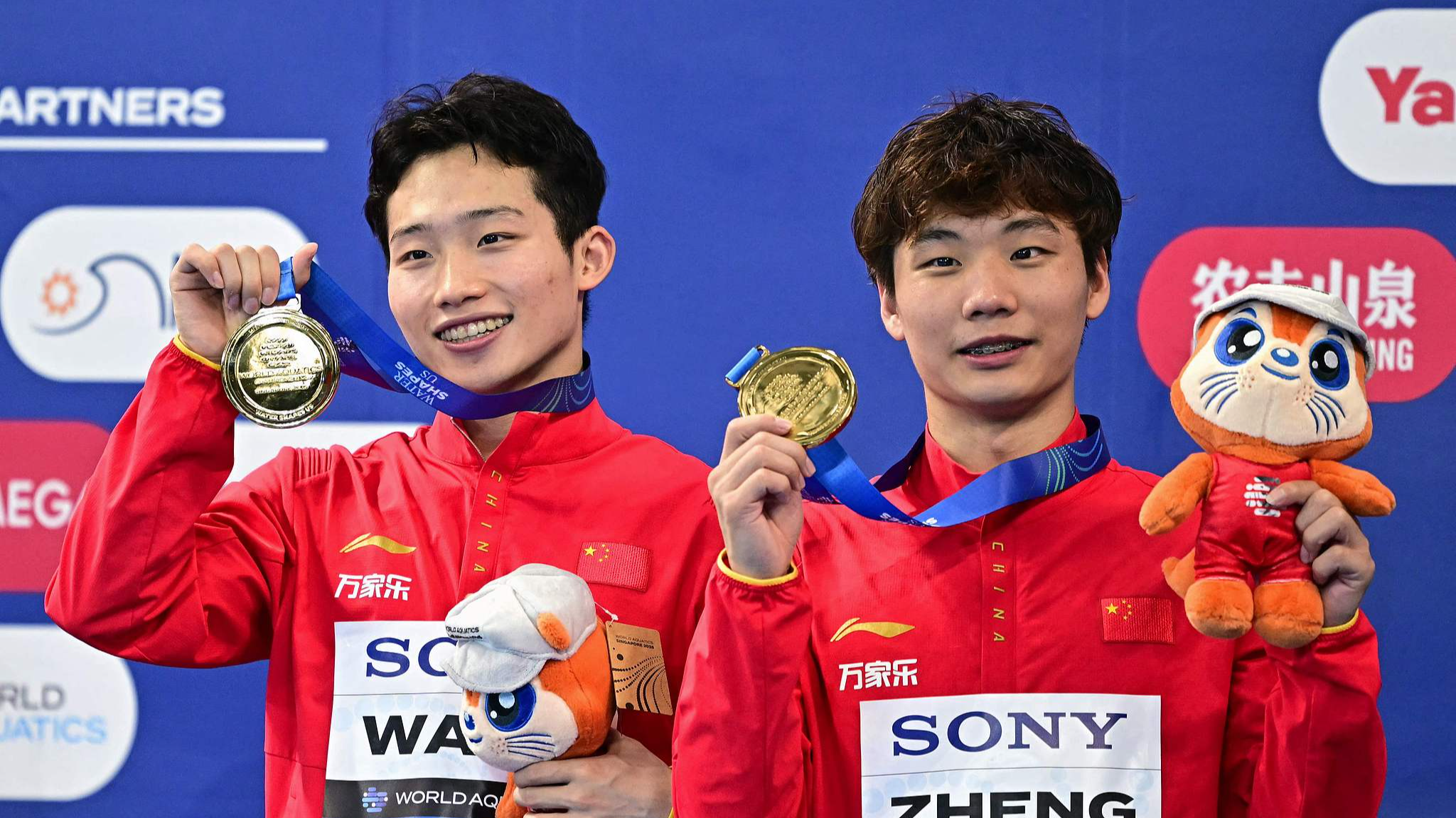 Chinese divers add to more golds at World Aquatics Championships