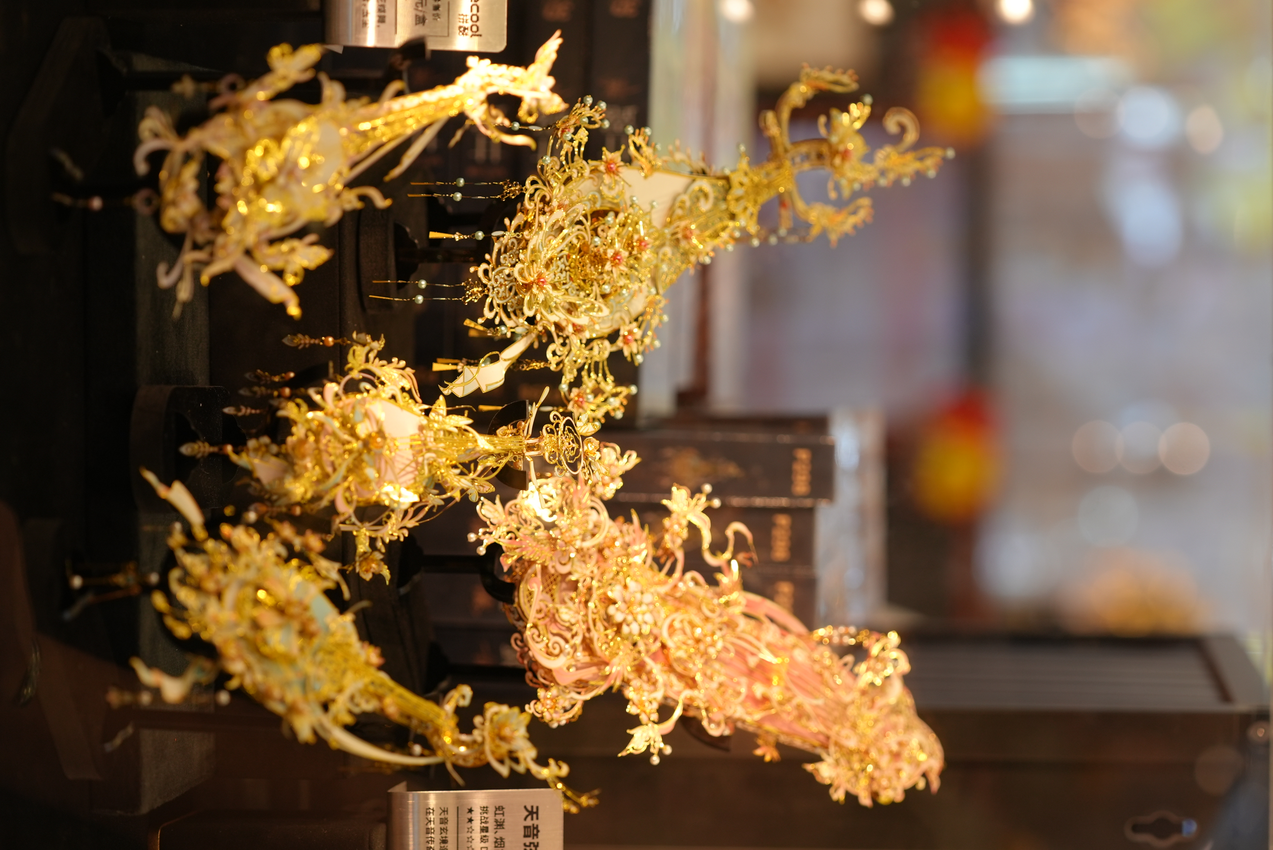 A 3D metal puzzle model, Shanghai, August 4, 2025 /CGTN