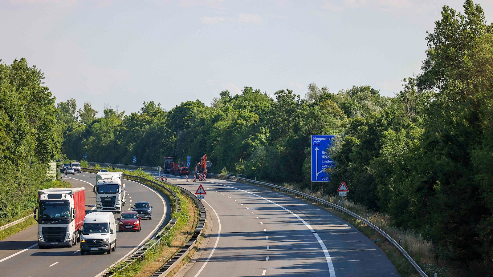 World sees third-warmest July with slight respite in temperatures