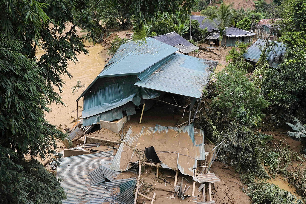 A collapsed house in floods in Dien Bien Province, Vietnam, August 1, 2025. /CFP