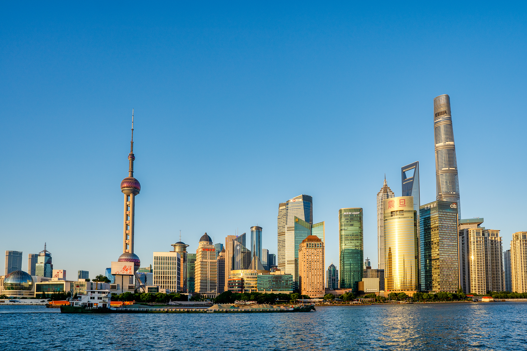 Skyline of the Lujiazui Financial City from the Bund, Shanghai, China, July 3, 2025. / VCG