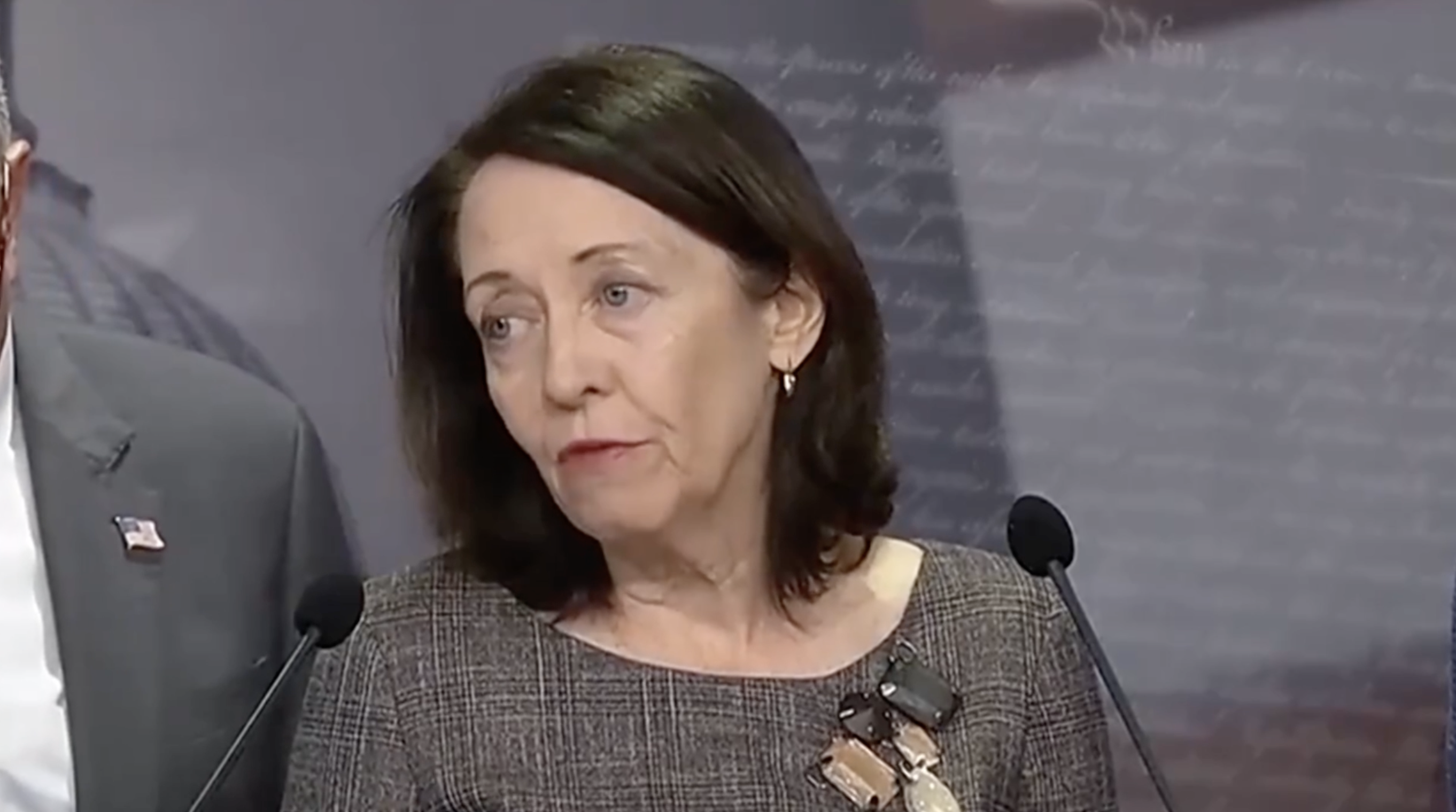 US senator: Trump is taxing citizen unconstitutionally through tariffs