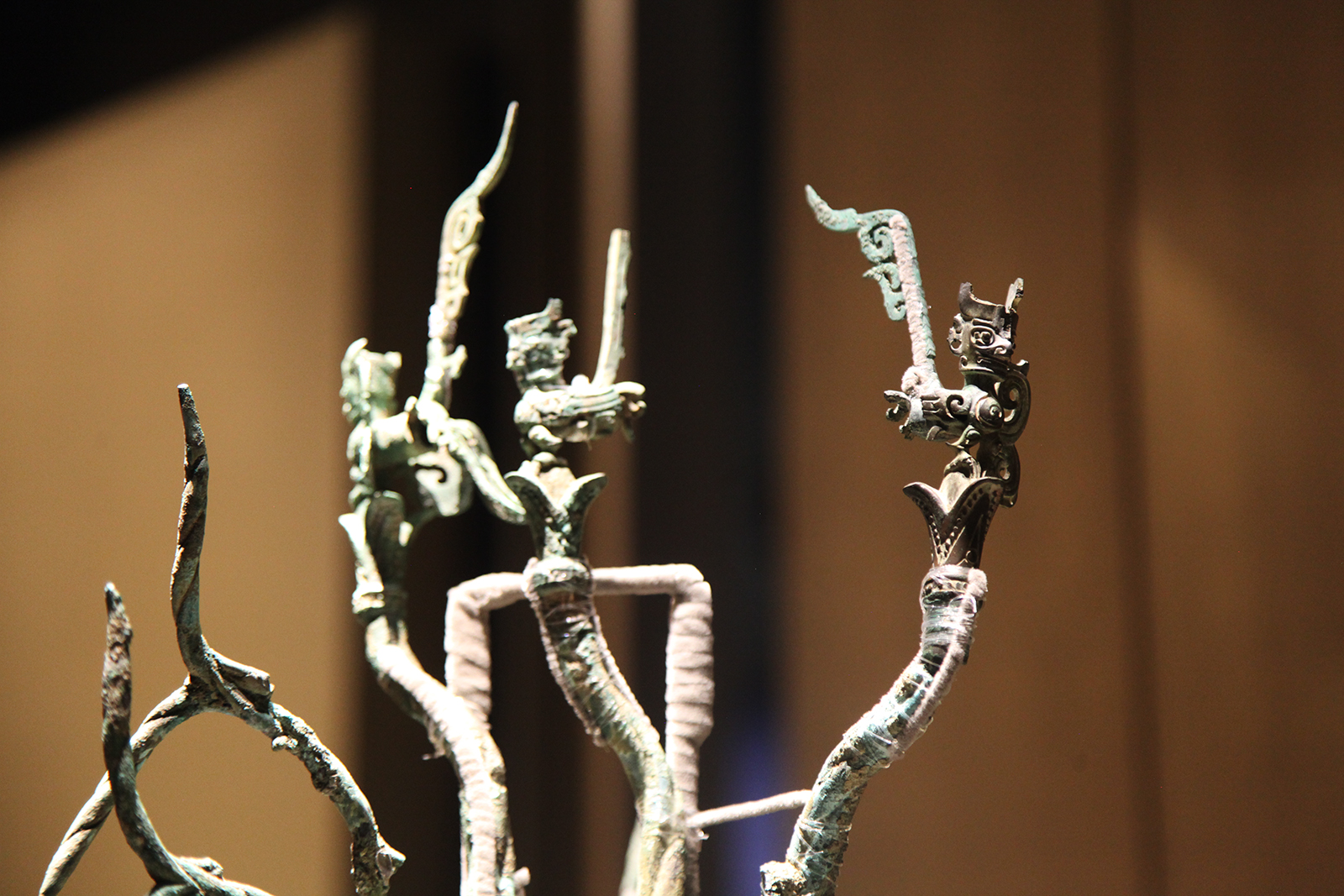 This photo shows some of the finer details of the No. 3 Sacred Tree on display at the Sanxingdui Museum in Sichuan Province. /CGTN