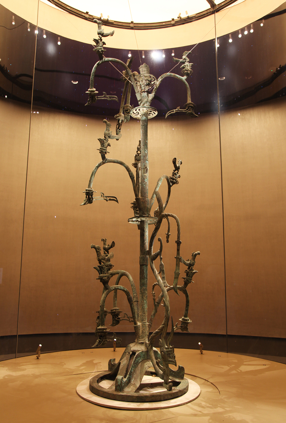 The Massive Bronze Sacred Tree, also known as the No. 1 Sacred Tree, is seen on display at the Sanxingdui Museum in Sichuan Province. /CGTN