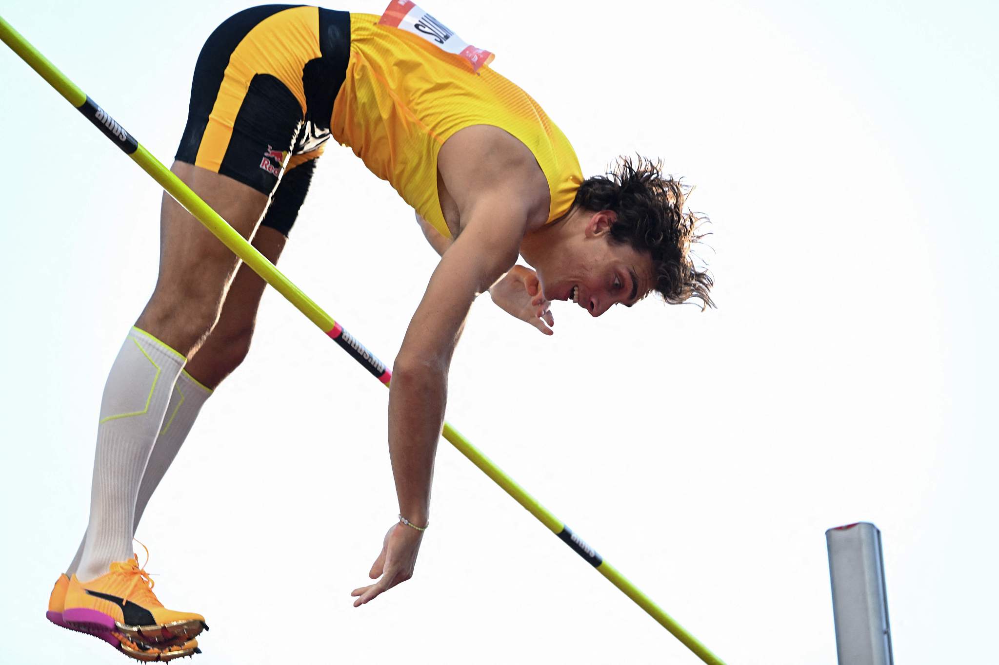 Armand Duplantis of Sweden competes in the men's pole vault event at the Hungarian Grand Prix meeting in Budapest, Hungary, August 12, 2025. /VCG