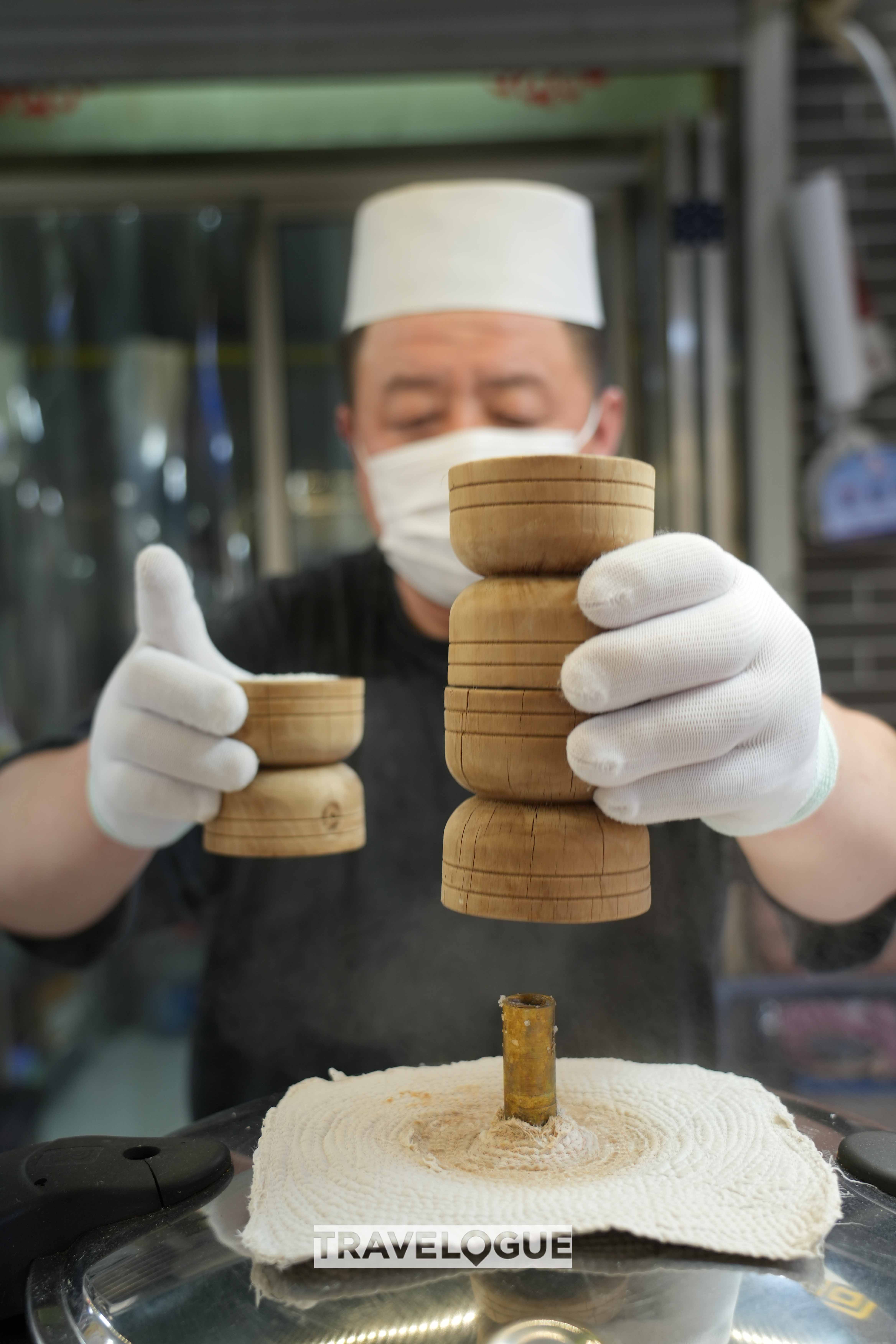 Shuli gao, a nostalgic sweet treat in Tianjin /CGTN