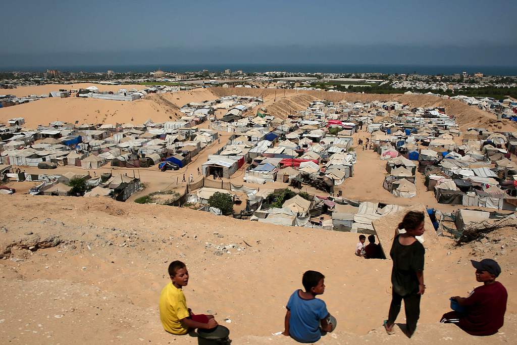 A general view of tents housing displaced Palestinians in the Mawasi area of Khan Yunis in the southern Gaza Strip, on August 14, 2025. /VCG