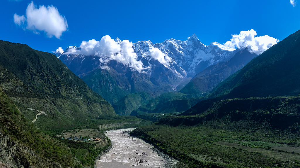 Live: Witness the unhurried beauty of nature unfold at Namcha Barwa