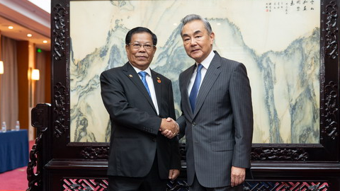 Chinese Foreign Minister Wang Yi meets Myanmar's Union Minister for Foreign Affairs U Than Swe in Anning, southwest China's Yunnan Province, on August 14, 2025. /Chinese Foreign Ministry