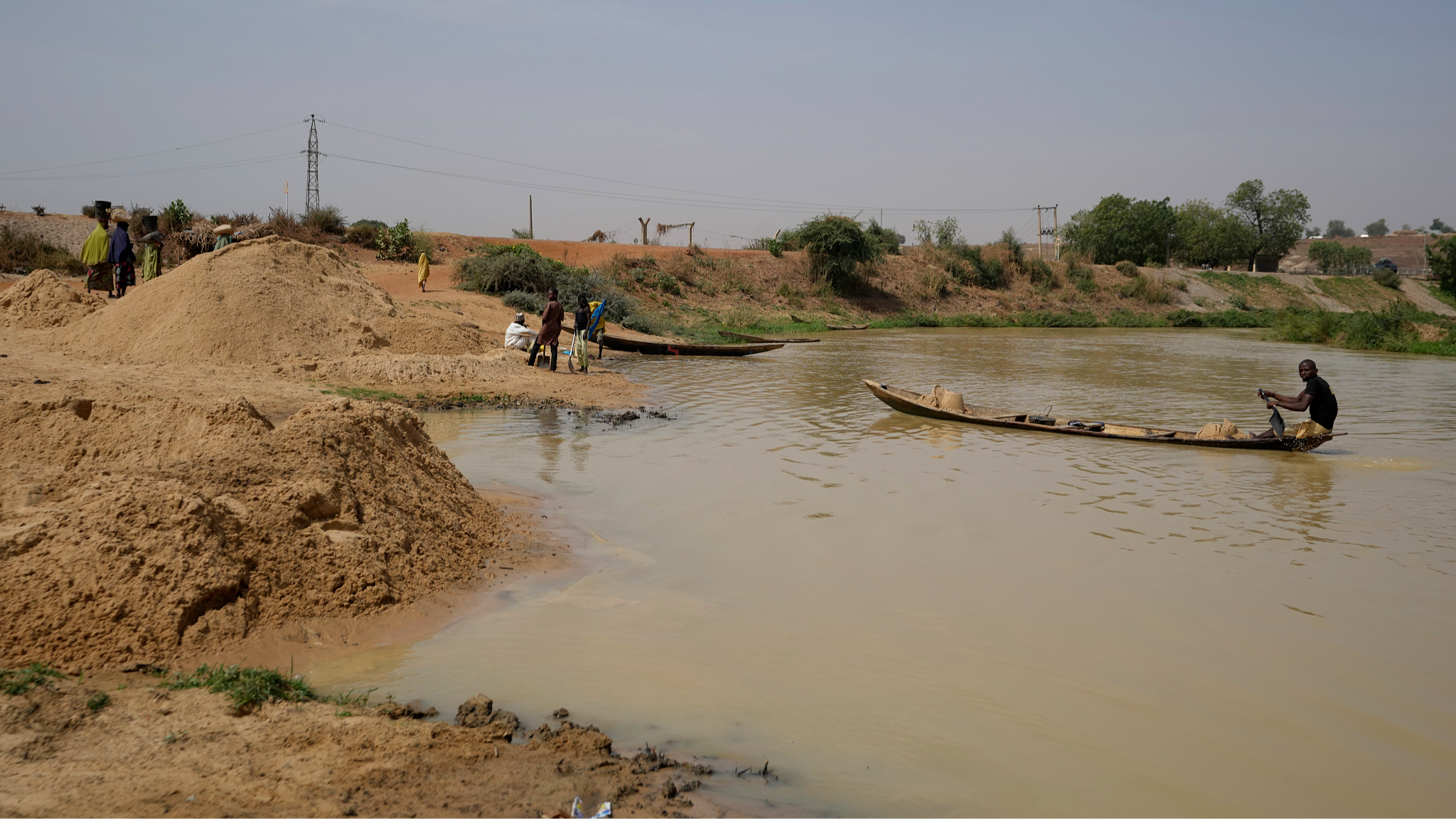 Nigeria boat accident kills 10, over 40 missing