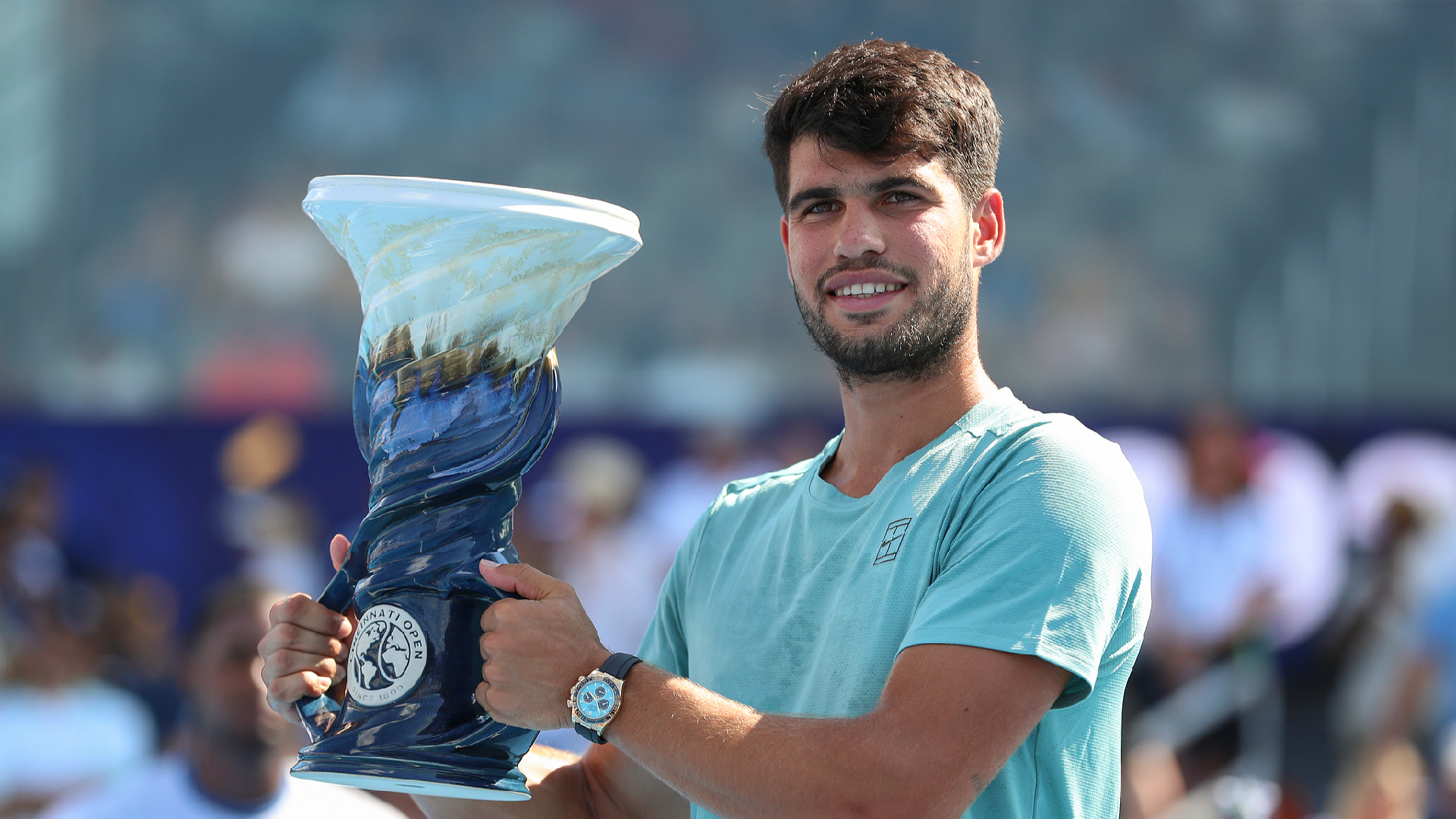 Alcaraz wins ATP Cincinnati Open after Sinner retires due to