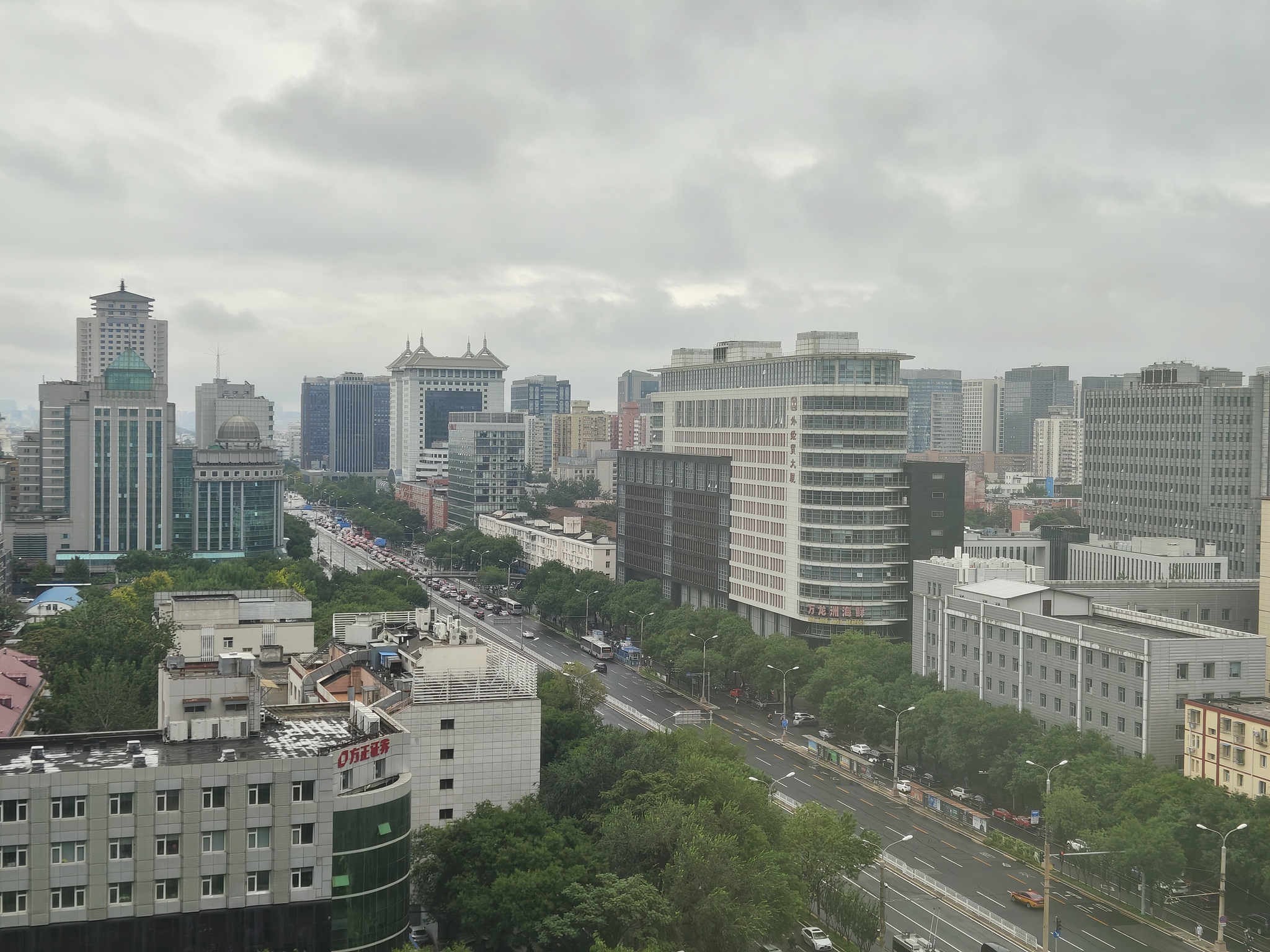 A Level-III flood control emergency response is activated in Beijing, China, August 19, 2025. /VCG