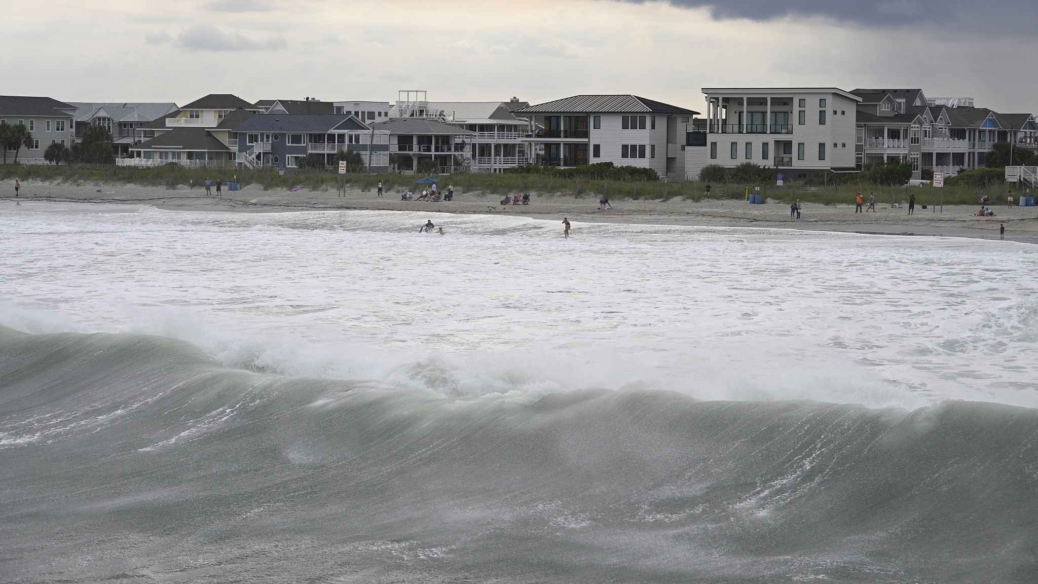 Live: Hurricane Erin offshore in the Atlantic, triggers storm surge on the U.S. East Coast