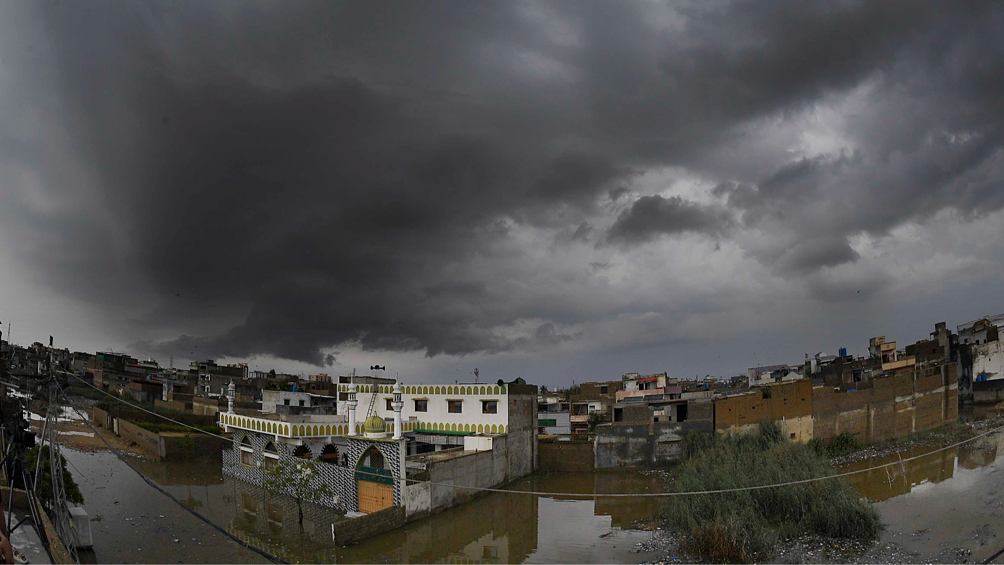 Rain-related incidents kill 11, injure 10 in Pakistan's Karachi