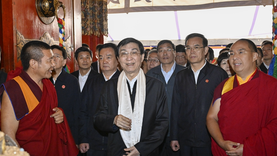 Central delegation returns to Beijing after celebrations in Xizang