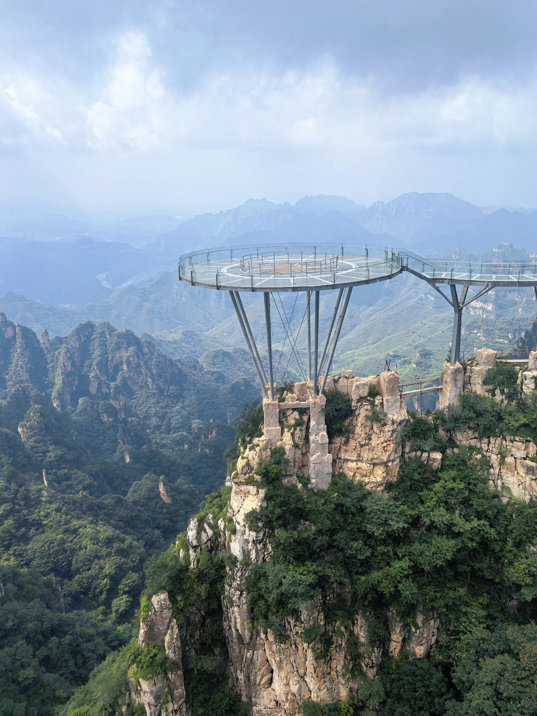 A view of Langya Mountain is seen in Yixian County, north China's Hebei Province on August 17, 2025. /CGTN