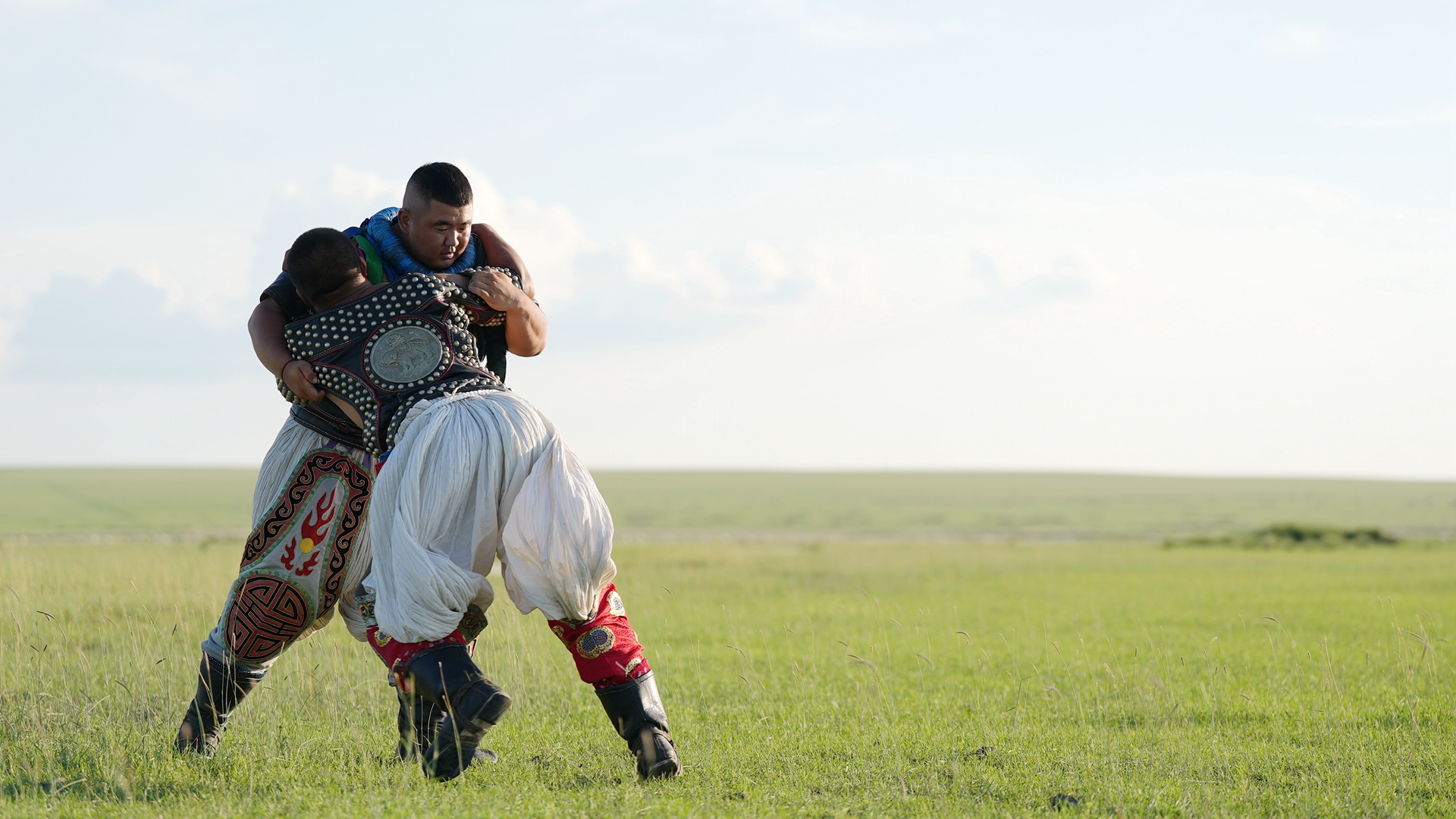 Wrestling dream of Mongolian grassland youth