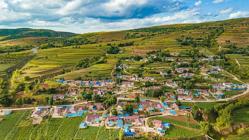 Seminar on innovative poverty alleviation for Belt and Road participating countries held in Beijing