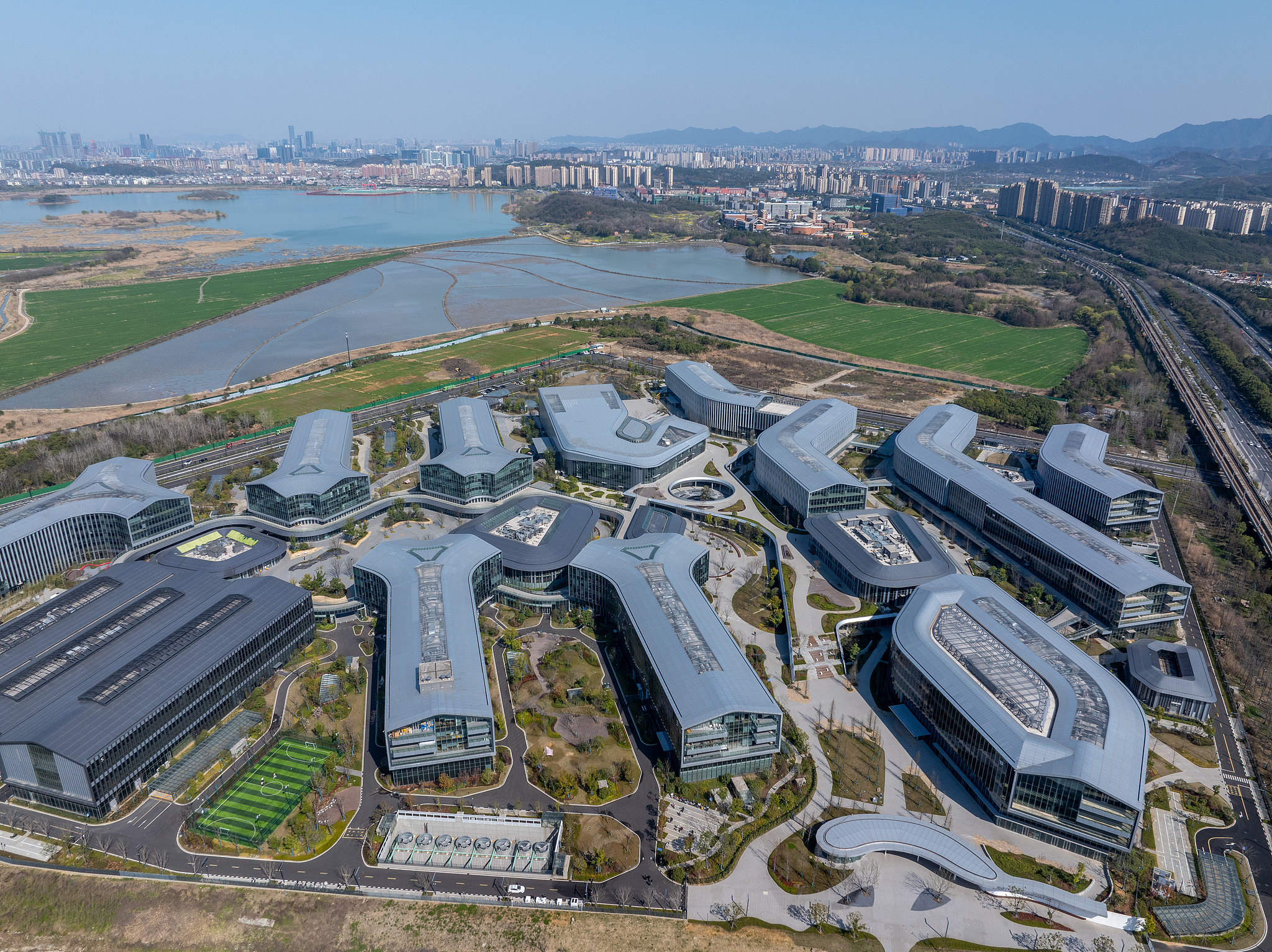 An aerial view of the R&D office facilities at Nanhu Science Center in Hangzhou, China's Zhejiang Province, March 21, 2025. /VCG