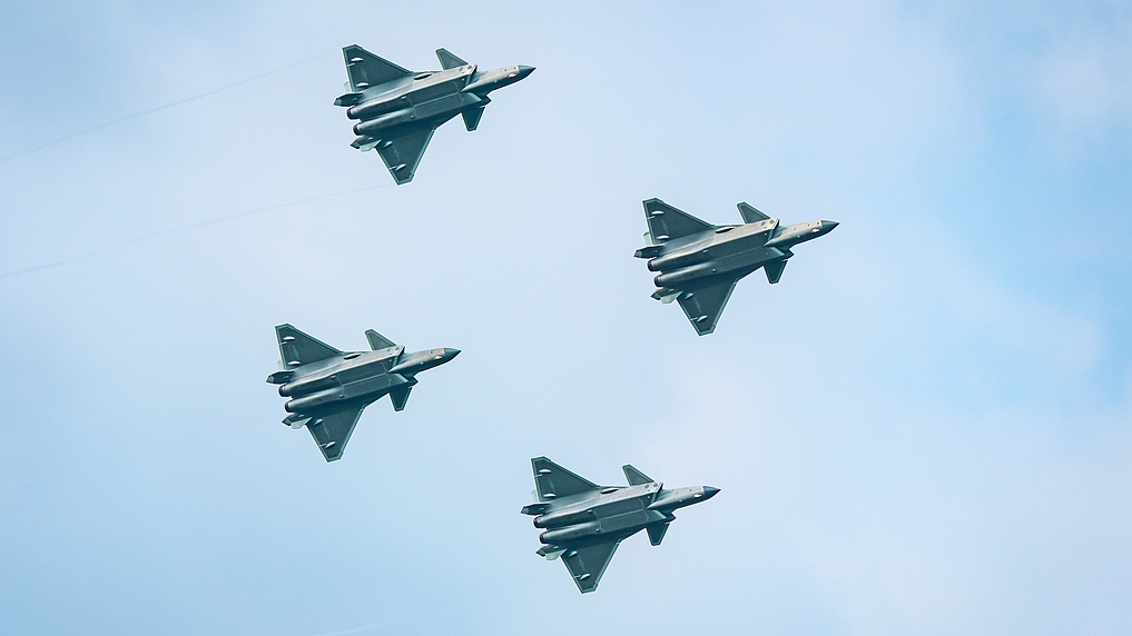 A J-20 fighter jet formation performs during the Changchun Air Show, Changchun, northeast China's Jilin Province, July 23, 2023. /VCG