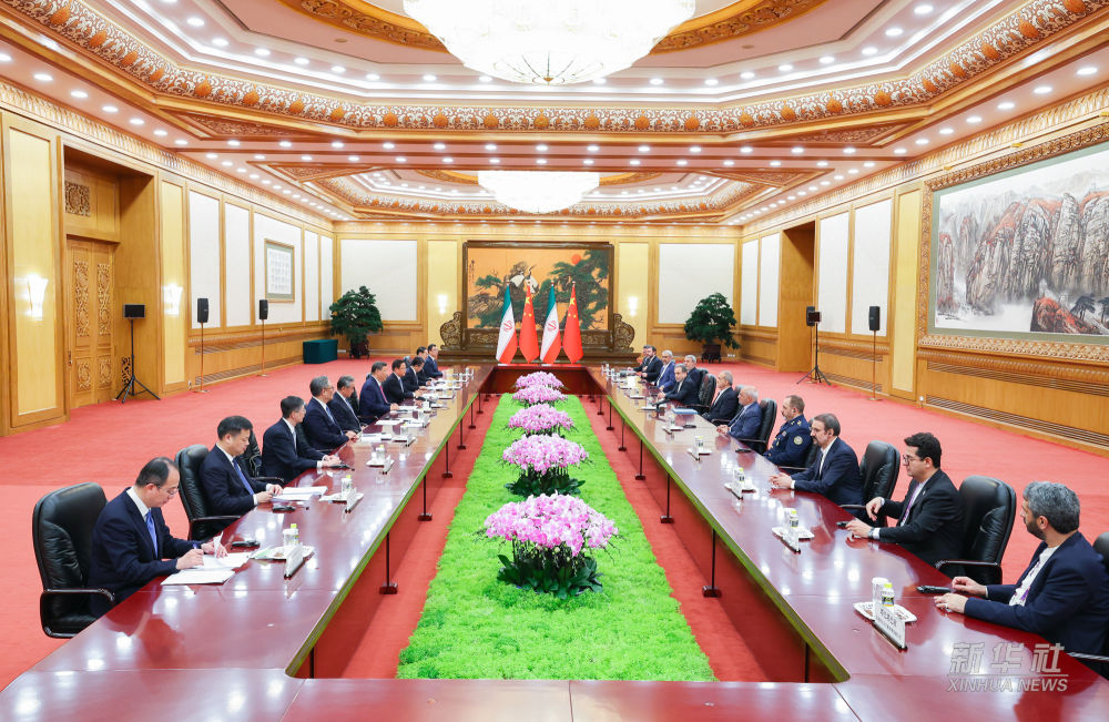 Chinese President Xi Jinping holds talks with Iranian President Masoud Pezeshkian in Beijing, China, September 2, 2025. /Xinhua